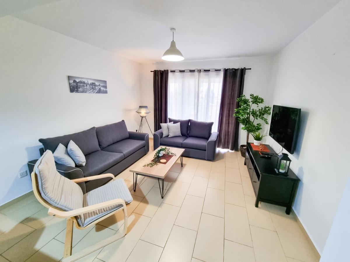 Light House Apartment Larnaca Eksteriør billede